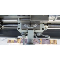 NOVA 290VF manuell metalldreiebenk 1,5 kW, avstand mellom sentrene 700 mm, 230 V