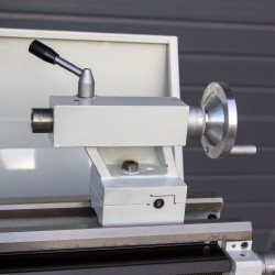 NOVA 25L/3 manuel metaldrejebænk med fræser, 230V - 750 W, spidsafstand 700 mm