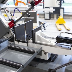 NOVA 460G Metal Band Saw