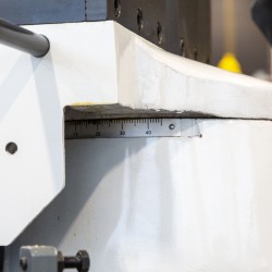 NOVA 460G metāla lentzāģis