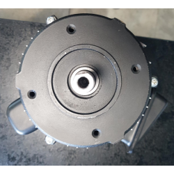 NOVA103 AR BREMZI APRĪKOTS MOTORS 2200W/230V