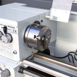NOVA 25L/3 manuell metalldreiebenk med fres, 400 V – 750 W, senteravstand 700 mm