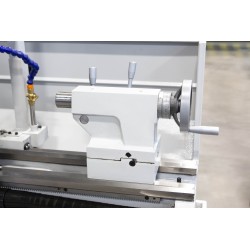 NOVA 6240 manuel metal drejebænk 2,2 kW, spidsafstand 1000 mm