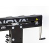 NOVA RM46 Pro-falsemaskin med stativ, designet og produsert i Finland.