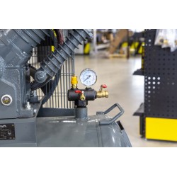 NOVA 105 Air Compressor