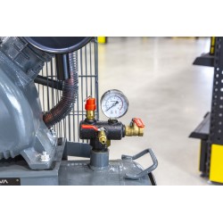 NOVA 068 Air Compressor