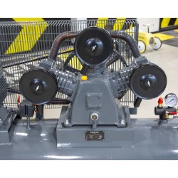 NOVA 098A Air Compressor