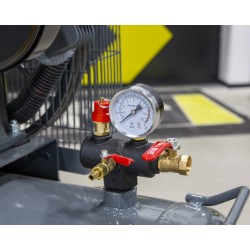 NOVA 098A Air Compressor