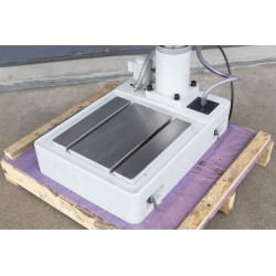 NOVA 40H Drilling/Milling Machine (feeding)