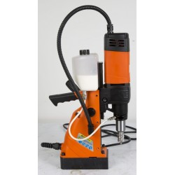 Nova J13 - Magneettiporakone