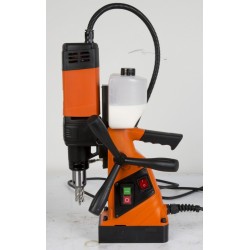 Nova J13 - Magneettiporakone