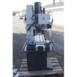 NOVA X-45 Milling Machine with DRO and autofeed for spindle