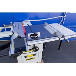 NOVA 12 Panel Saw with a scoring blade