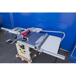 NOVA 12 Panel Saw with a scoring blade