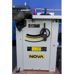 NOVA 12 Panel Saw with a scoring blade