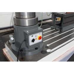 NOVA 3050 radialborrmaskin 4,0 kW, borrkapacitet 50 mm