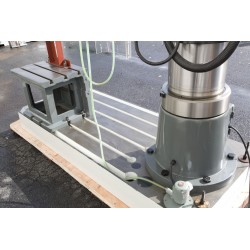 NOVA 3050 radialboremaskin, 4,0 kW, borekapasitet 50 mm