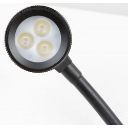 Arbetsljus med magnetfastsättning